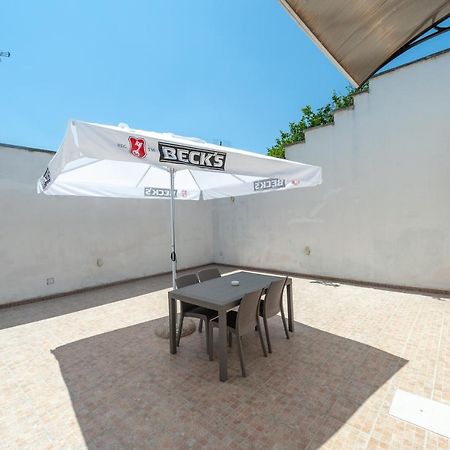 Casa Vacanze Petra Squinzano Esterno foto
